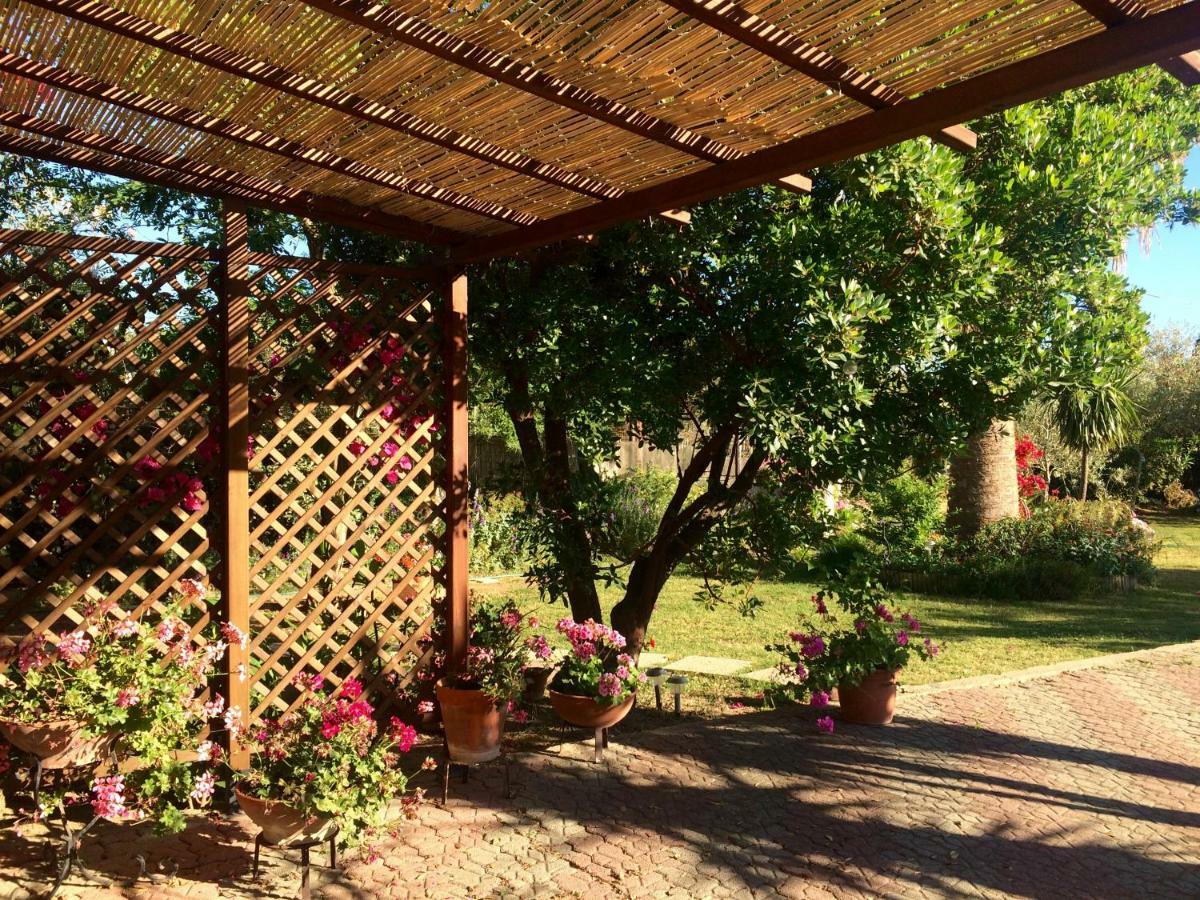 Casa Del Mirto Bianco Villa Киа Екстериор снимка
